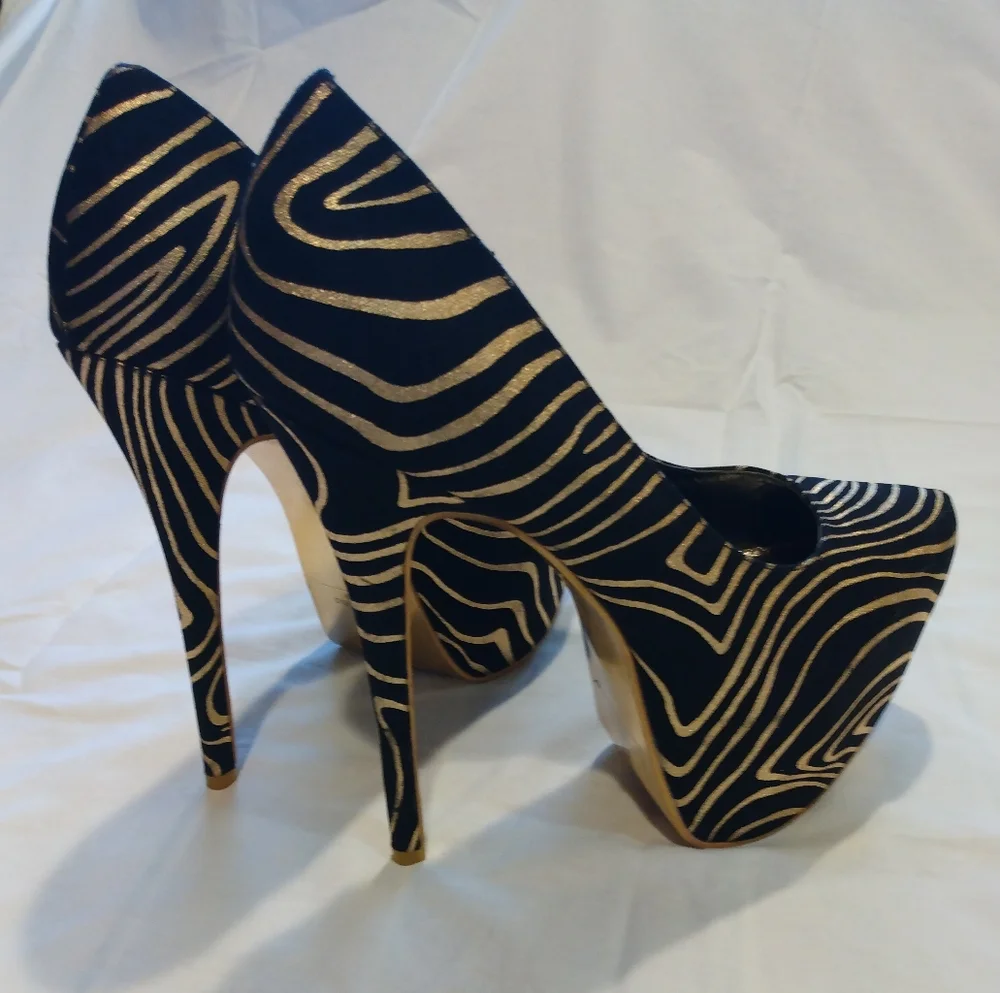 Platform heels - Picture 2 of 4